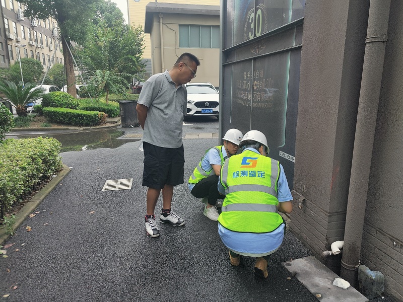 上海鈞測順利通過戶外廣告和招牌設施安全檢測現(xiàn)場評審