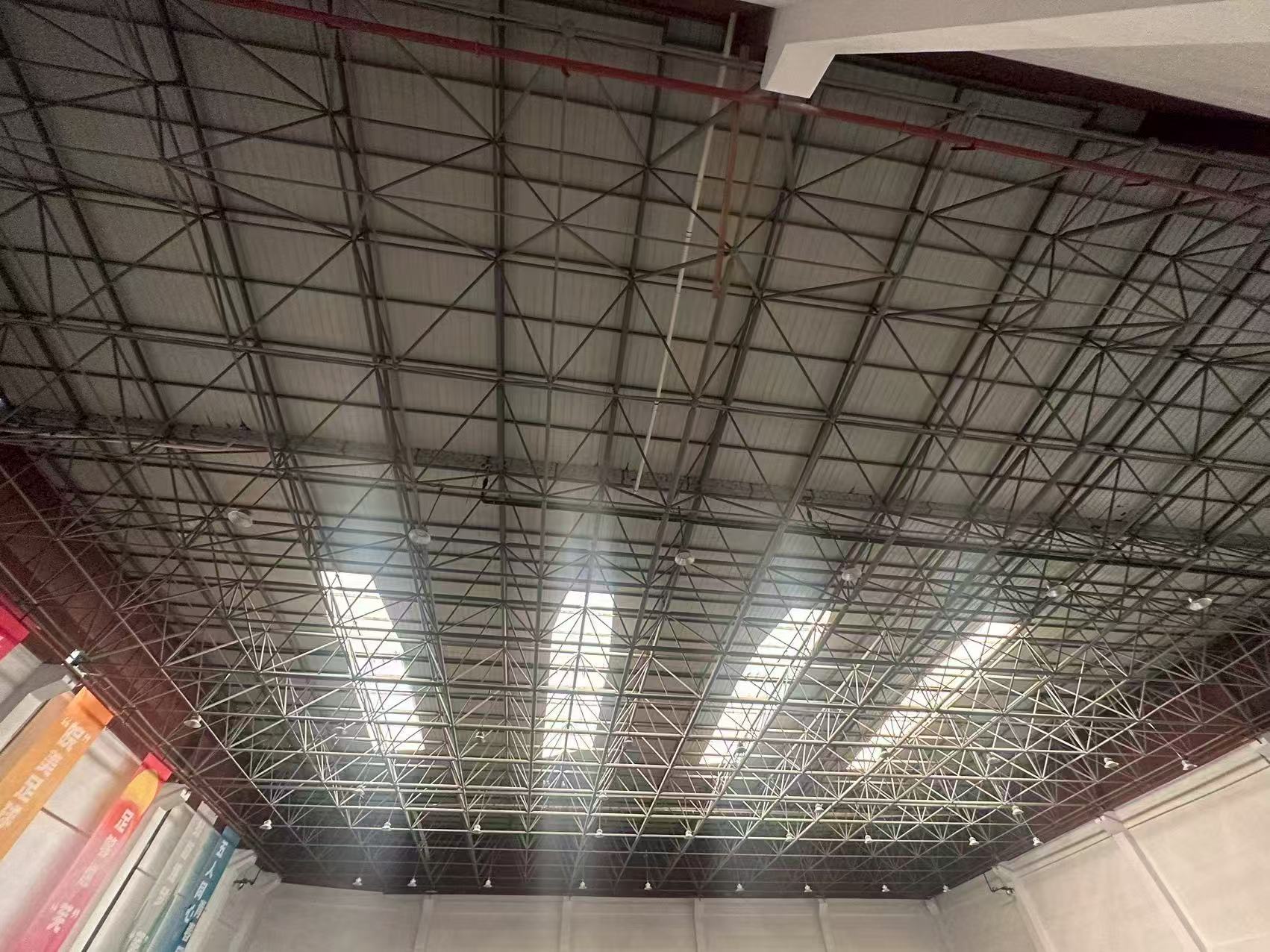 鋼結(jié)構(gòu)網(wǎng)架檢測(cè)，保障結(jié)構(gòu)安全