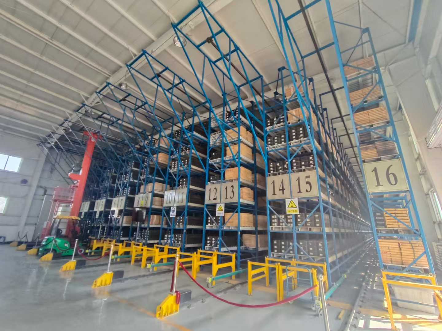 上海貨架安全檢測，保障倉儲物流平穩(wěn)運行